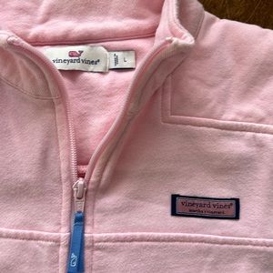 Vineyard vines quarter zip. Size women’s large. Worn only once or twice!